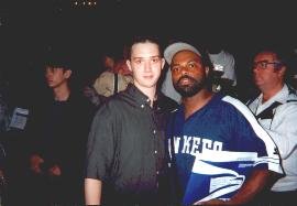 thomas01.jpg (8384 bytes)